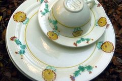 b-321_roly_poly_barrel_cactus_lluncheon_plate_and_cup_and_saucer