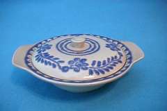 bird_pottery_olinala_aztec_covered_chowder_in_blue
