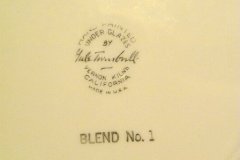 blends_no_1_8.5_inch_luncheon_plate_backstamp