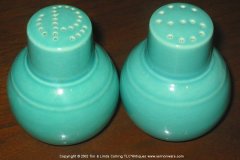 early_california_salt_and_pepper_shakers_in_green